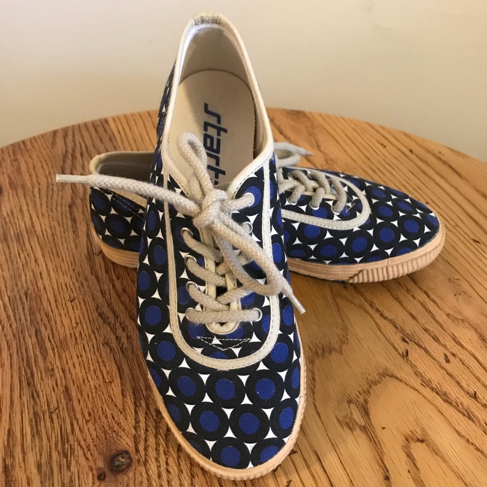 STARTAS 🔵 Blue Dot Mod Canvas Sneakers 🔵